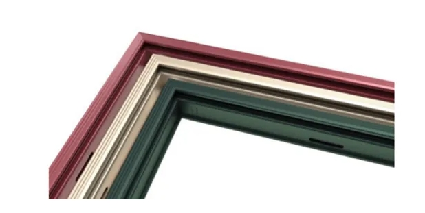 泰普瑞复合材料公司的复合材料边框组件：引领光伏行业新风尚，塑造绿色能源未来